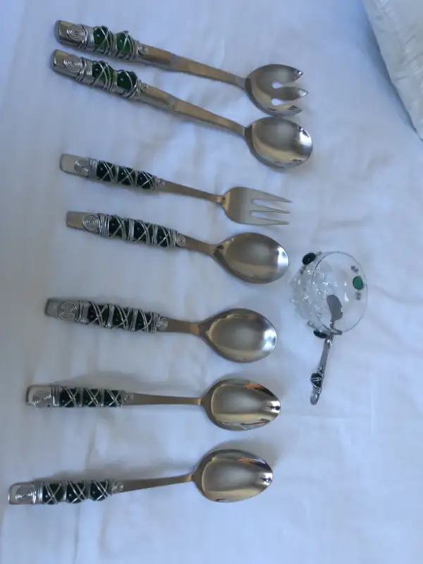 SET OF SERVING SPOONS AND FORKS - NEW - STAINLESS STEEL