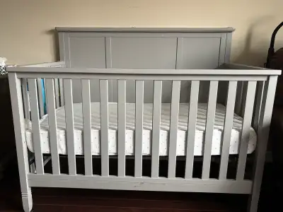 Baby Cache Heritage Crib, View more
