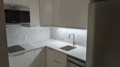 ** Available starting 1st September / Disponible à partir du 1ier Septembre ** --------------- Ideal...