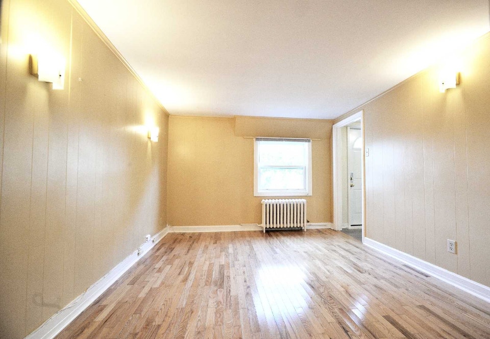 Heat Included. Lemarchant Rd. Parking. Wash/dryer. Dishwasher 3