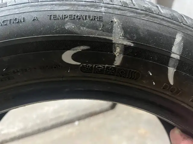 Uniroyal Tiger Paw Touring All Season Tires 205/55/R16 in Tires & Rims in Bedford - Image 6