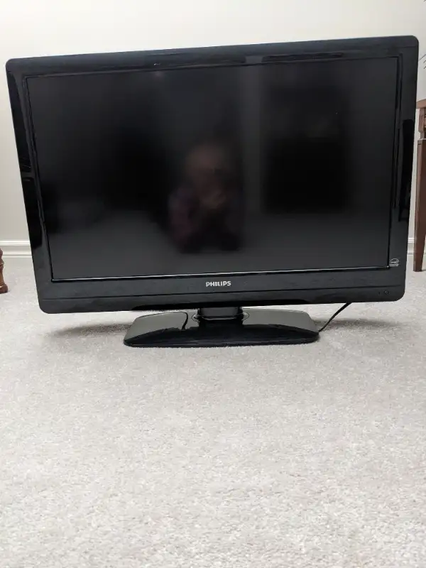 Philips TV in TVs in Ottawa - Image 2