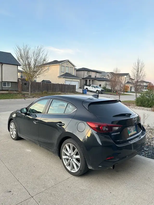 2018 Mazda 3 GT600046495797104644