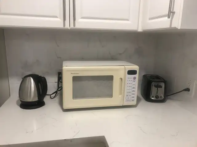 Private room private bathroom near Yonge/ Finch in Room Rentals & Roommates in City of Toronto - Image 8