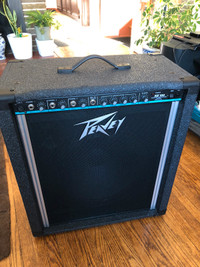 Peavey Blue KB 100 3-channel 75 watts RMS 1x15”. Made in USA