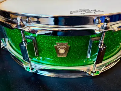 Ludwig Classic Maple Custom 4’’ x 14’’ Piccolo Snare Drum, View more