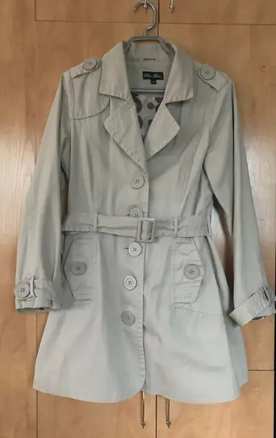 Manteau printemps-automne beige MEDIUM comme neuf – DISPO À LONG, View more