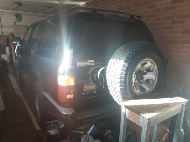 Toyota 4Runner SR5 V6 4WD 1990 for $2800 in Cars & Trucks in City of Toronto - Image 2