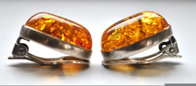 AMBER SILVER CLIP ON EARRINGS in Jewellery & Watches in Ottawa - Image 3