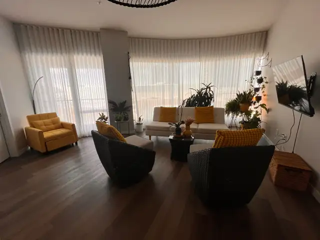 1 bedroom apartment sublease (April-May 2026)