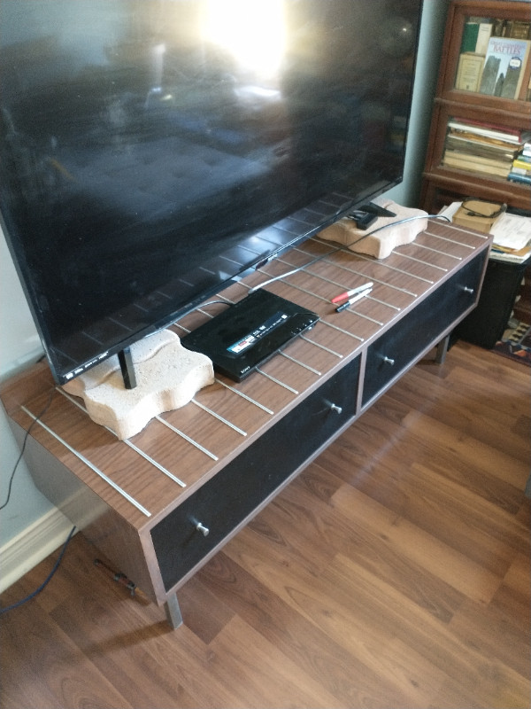 Tv cabinet in TV Tables & Entertainment Units in St. Catharines