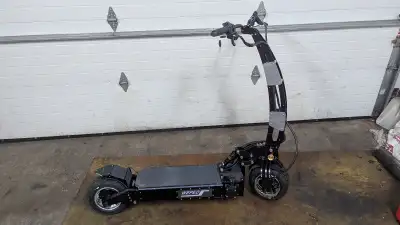 BRAND NEW...Just unboxed .... This is a very very FAST!!! scooter 75mph ...it's not your kid's scoot...