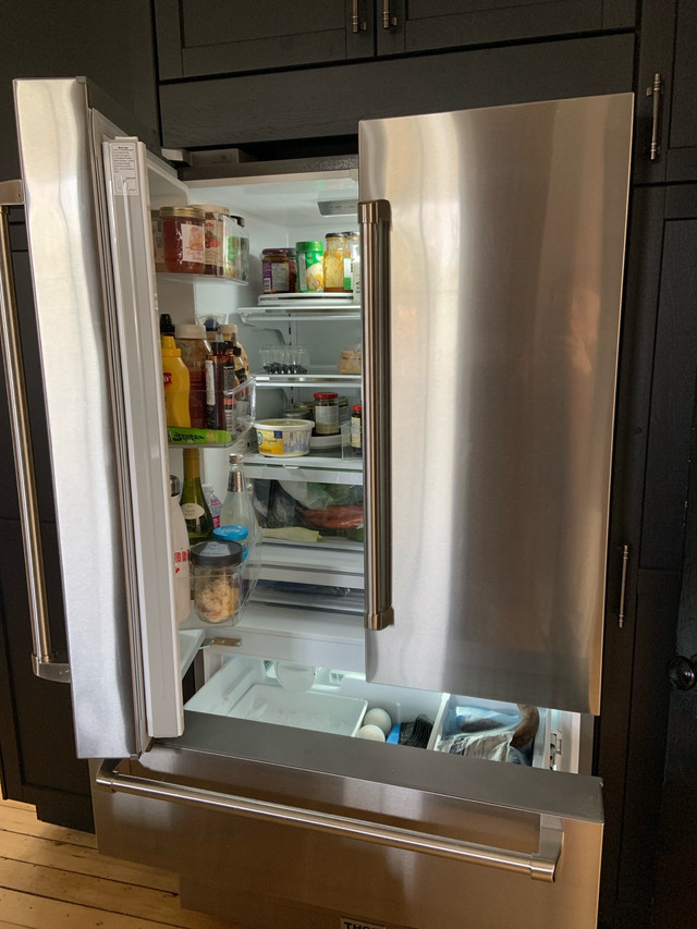 Thor Refrigerator- like new  in Refrigerators in Pembroke - Image 3