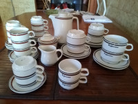 Complete ESPRESSO coffe/CAPUCCINO set matching cups