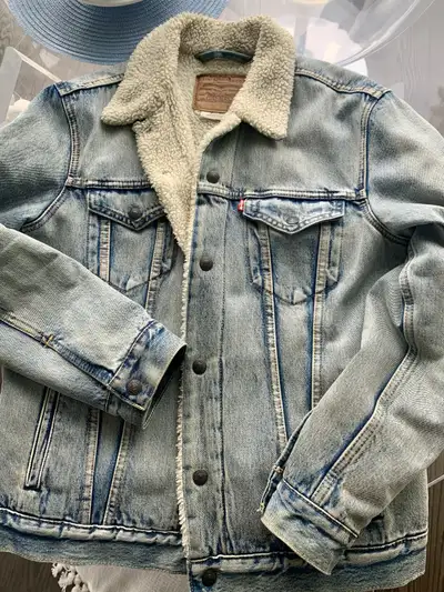  Levi’s denim jacket Sherpa lined NEW Men’s, View more