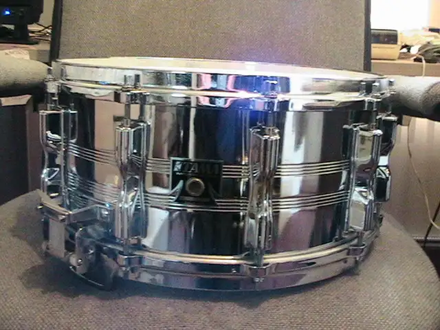 TAMA BILL BRUFORD "IMPRIALSTAR*MASTERCRAFT" Beauty Drum* in Drums & Percussion in Windsor Region - Image 2