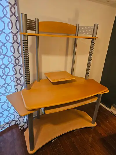 Sturdy desk, used but in useable condition. If interested, buyer must make own arrangements for pick...