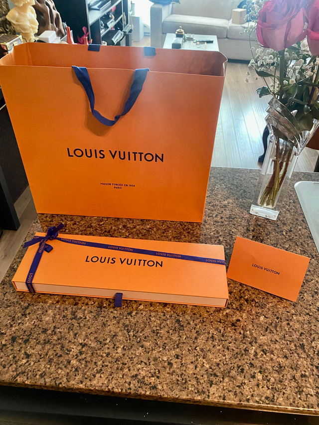 Louis Vuitton SS 2023 Monogram Pointilism Tie M78882 New w receipt