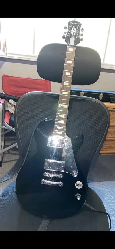 Epiphone Les Paul Special, View more