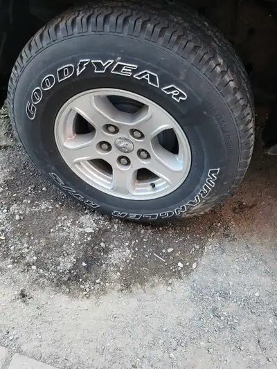 Searching for 4 tires 265 70 16. For an 07 dakota. Would buy 17" rims with tires too. Please contact...