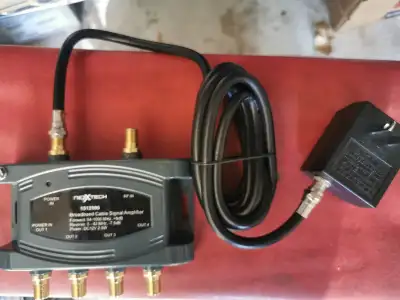 NEXXTECH BROADBAND CABLE SIGNAL AMPLIFIER 1512506, View more