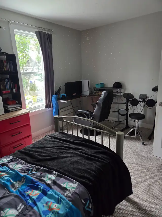 “Private Room – Quiet, Study-Friendly Home, beside FW downtown.63838172939395122