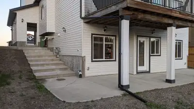 Bright and spacious 2-bedroom unfurnished walkout basement suite available in Strathmore. Includes a...