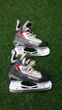 Easton Hockey Skate | Shop for New & Used Goods! Find Everything from  Furniture to Baby Items Near You in Ontario | Kijiji Classifieds