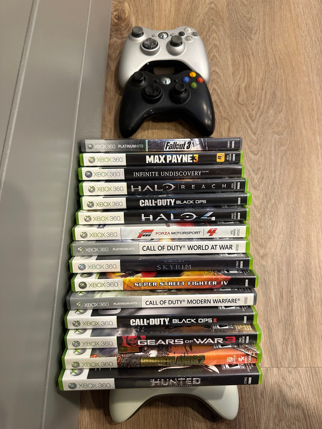 Xbox 360 S Elite 250 GB with games and 3 controllers in XBOX 360 in Cambridge - Image 2