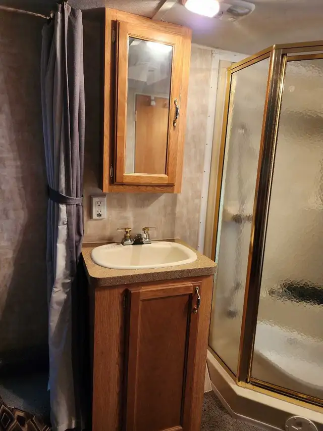 2007 Cherokee 5th Wheel in Travel Trailers & Campers in Regina - Image 9