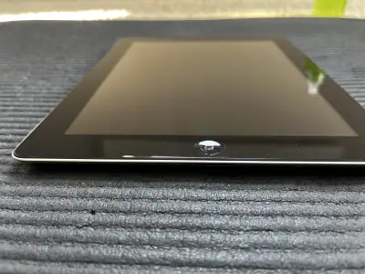iPad 2 immaculate condition, View more