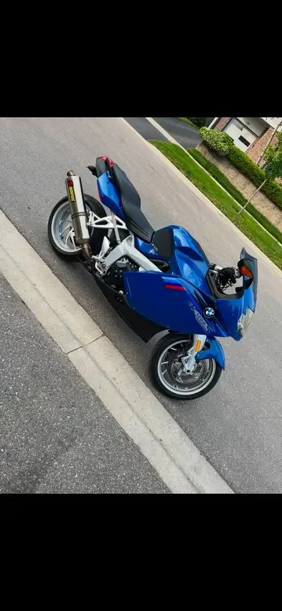 Comes with 3 riding jackets and two helmets. All fluids changed last year. Classified as a sport tou...