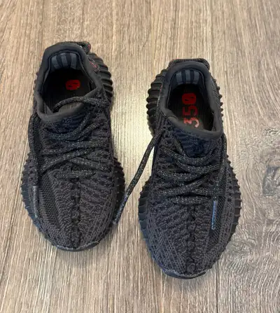 Yeezy 350 kids shoes size 8C, View more