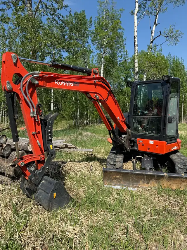 Mini Excavator in Heavy Equipment in St. Albert - Image 3