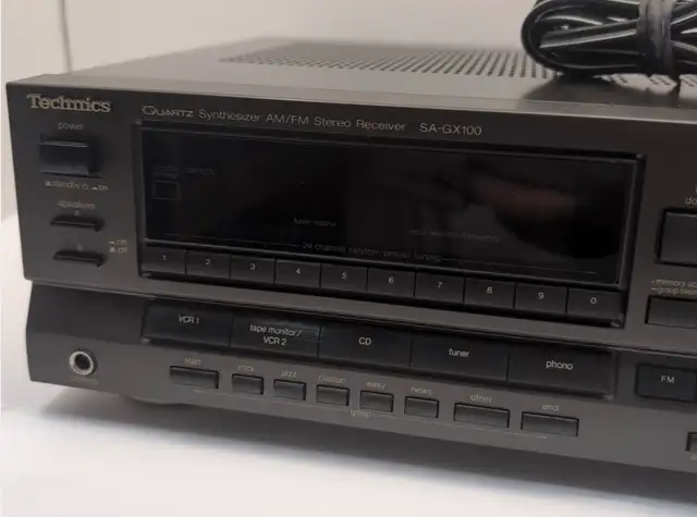 Technics SA-GX100 AM/FM Stereo Reciever in Stereo Systems & Home Theatre in Mississauga / Peel Region - Image 3