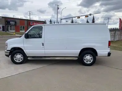 2014 Ford e250 econoline 67K Active  well maintained 