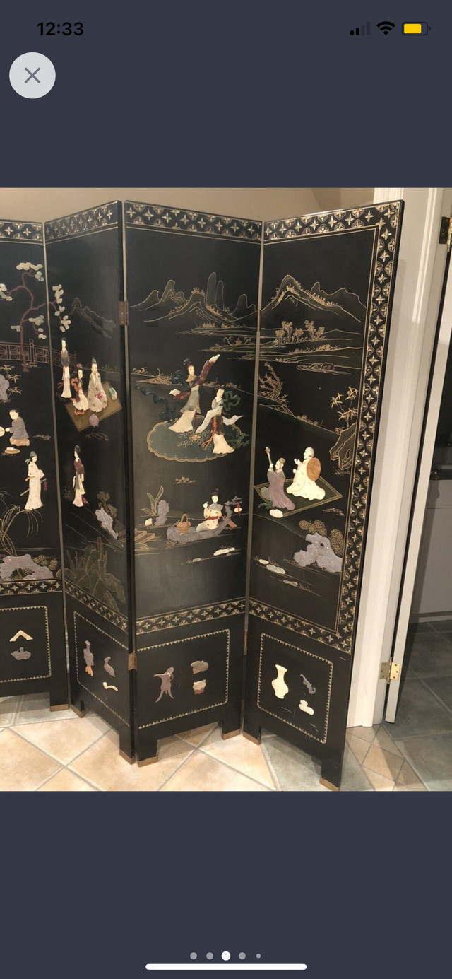 Antique Japanese Mother of Pearl Folding Screen/Room Divider in Arts & Collectibles in City of Toronto - Image 3
