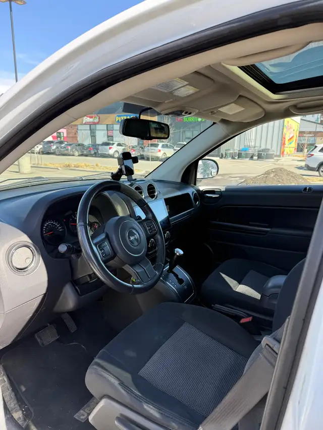 2011 Jeep Compass North ·4WD · CarPlay · Heated Seats in Cars & Trucks in Calgary - Image 11