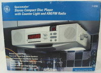 General Electric Spacemaker Radio CD Player