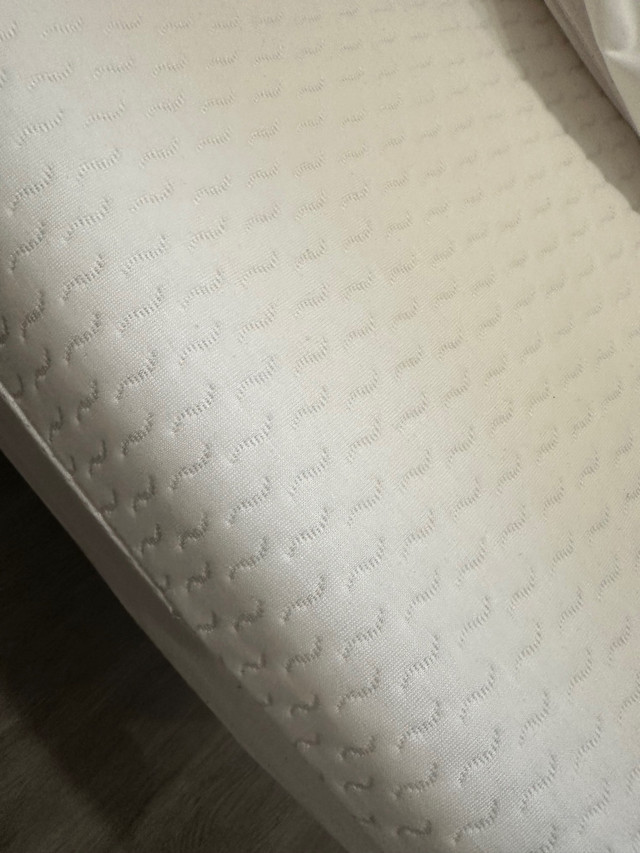 Twin size mattress  in Beds & Mattresses in Calgary - Image 2