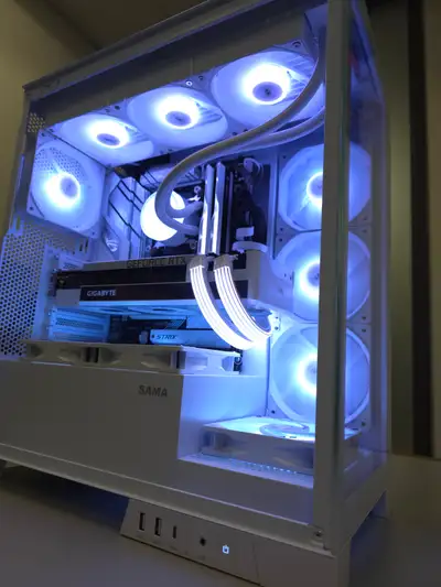 Beast Gaming PC -RTX 3080ti - Ryzen 7800X3D - 32GB RAM - 1TB SSD, View more