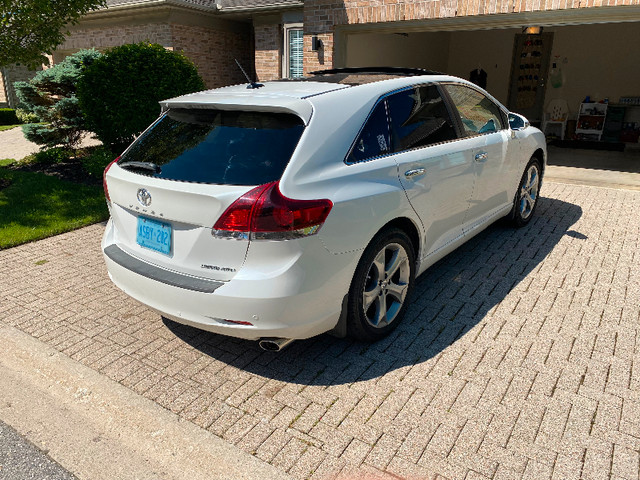 USED TOYOTA SUV FOR SALE/PRIVATE in Cars & Trucks in London - Image 3