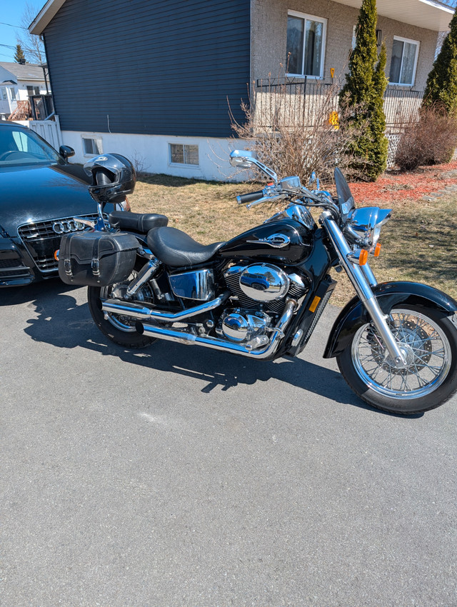 Honda Shadow 750 Spécial Édition Américain Calcique dans Routières sportives  à Lanaudière