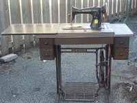 Singer Treadle Sewing Machine for Sale 