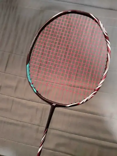 This is a yonex astrox 100zz, built for immense power and control, favourite of world famous Viktor...