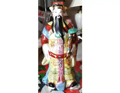 VINTAGE CHINESE PORCELAIN HAND PAINT FU FIGURINE 13.5" TALL, View more