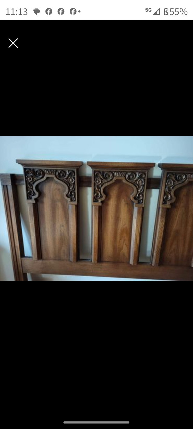 Queen bedroom armoire nightables dresser headboard mint 1960 in Dressers & Wardrobes in Markham / York Region - Image 2