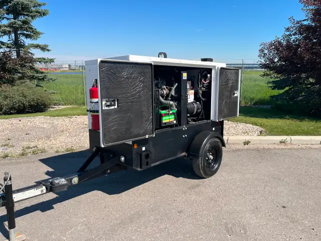 Used Generac 20 KW / 25 KVA MDG25IF4 Tow Behind Diesel Generator in Other in Saskatoon - Image 7