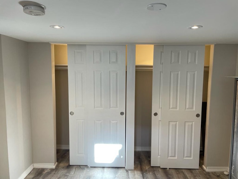 2 Bedroom Renovated Basement Apartment for Rent in Scarborough. Long