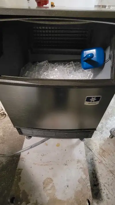 Machine à glace commerciale de marque Manitowok